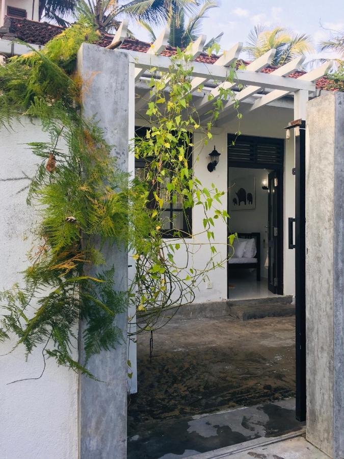Sun & Fun Hikkaduwa酒店 外观 照片